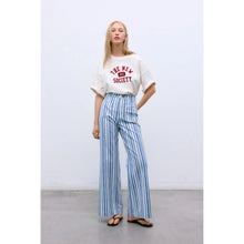 Load image into Gallery viewer, Ivy Woman Sweatshirt - Ecru