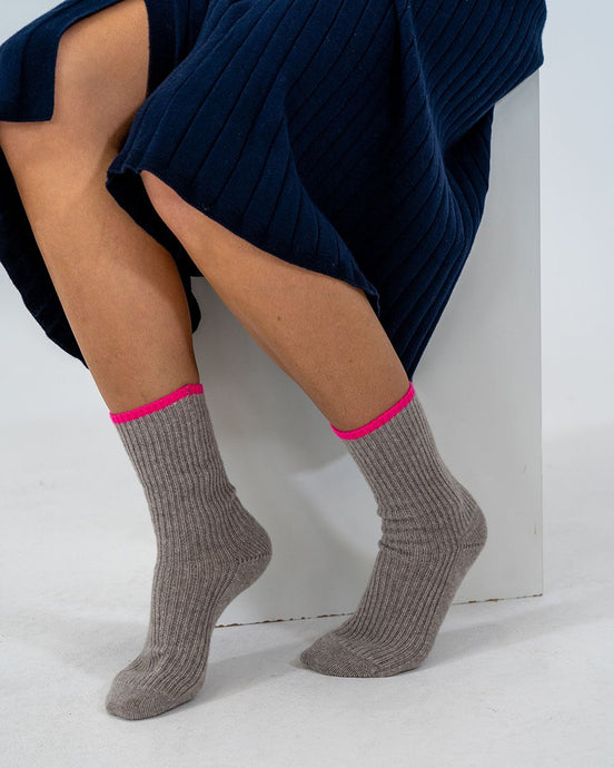 Dayglo Trim Socks - Natural
