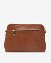 Load image into Gallery viewer, Burbank Crossbody Large - Tan Pebble