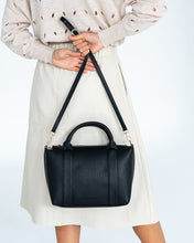 Load image into Gallery viewer, Messina Tote - Black