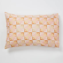 Load image into Gallery viewer, Pillowcase - Chamomile Pink